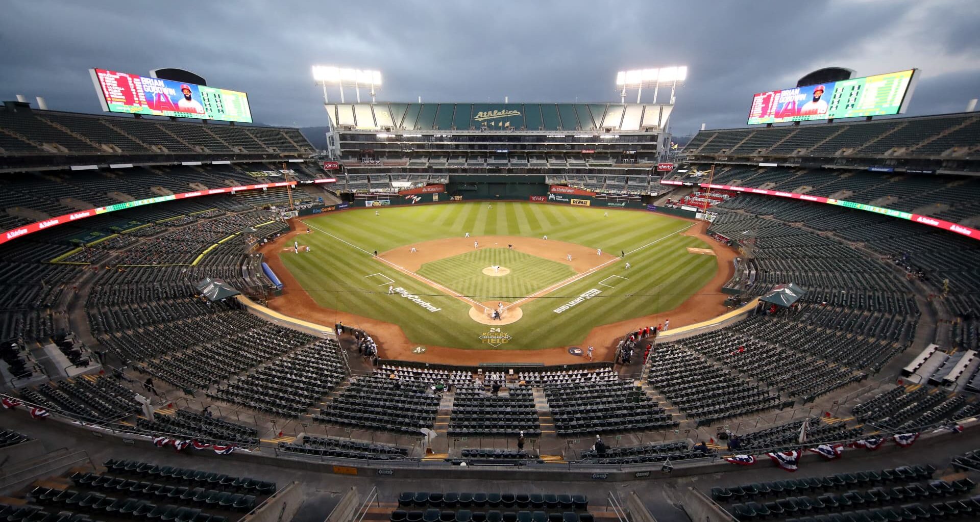 A’s being valued at $2 billion in sale of new shares of MLB team