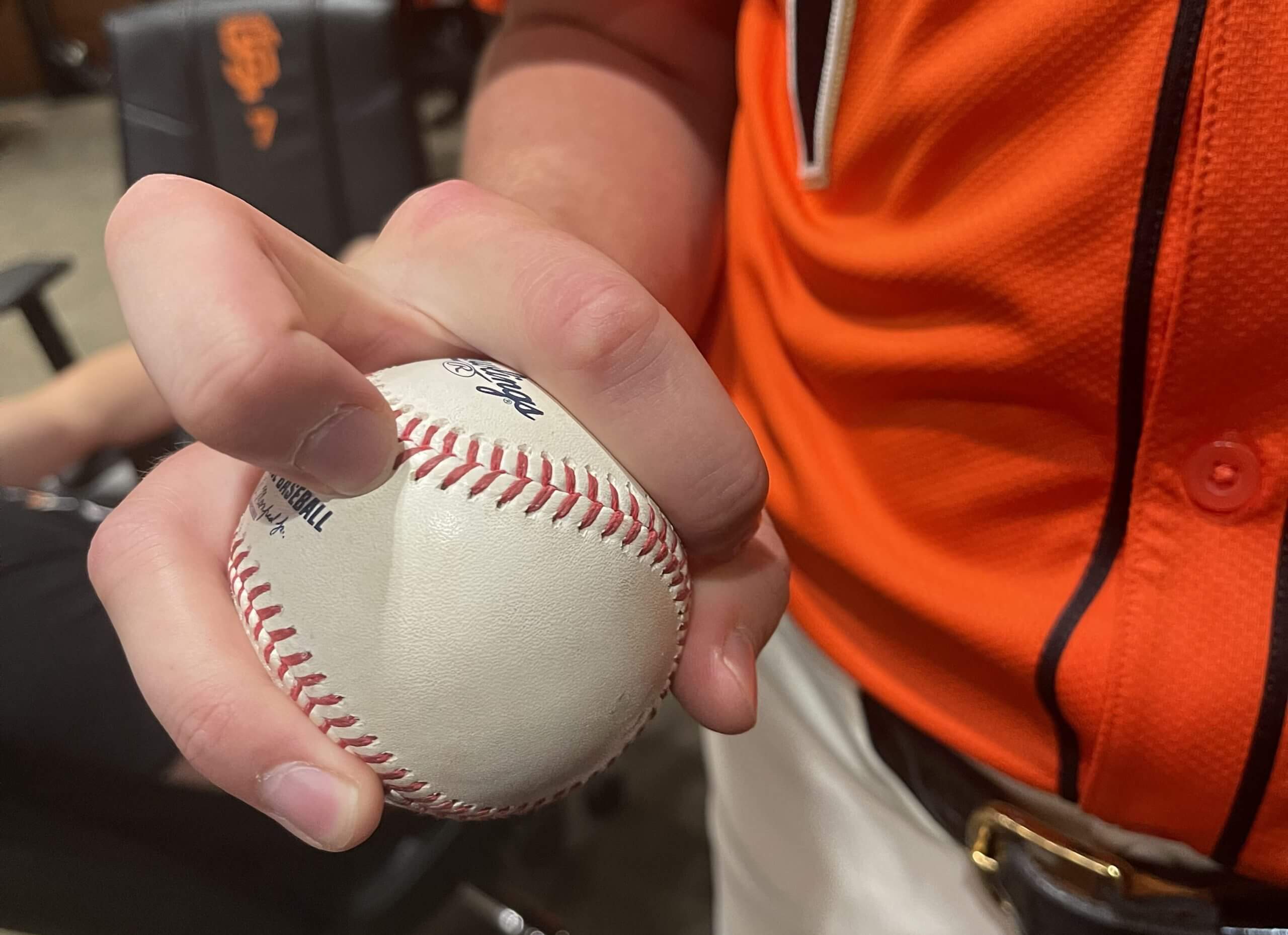 Hayden Birdsong's kick change grip. 