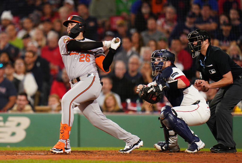 Orioles Select Emmanuel Rivera, Maverick Handley