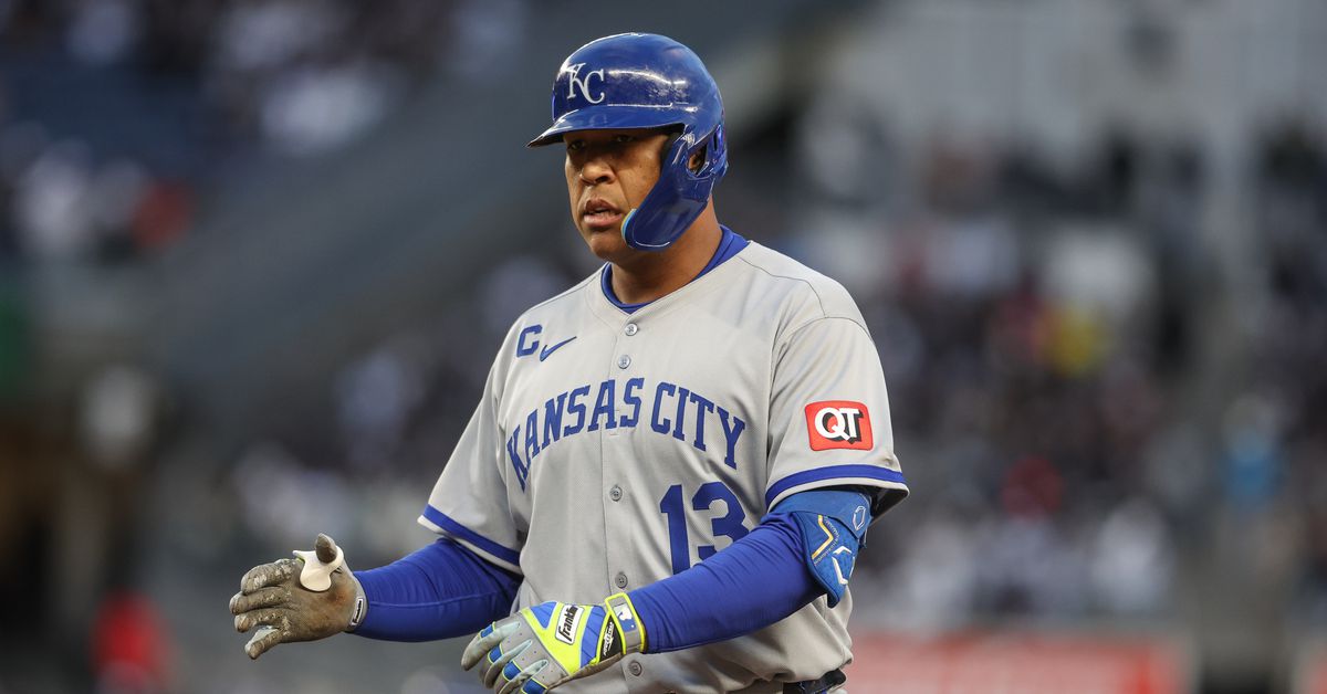 What is the panic level for the struggling Royals hitters?