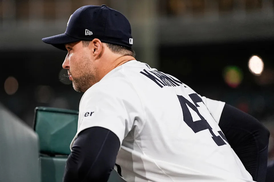 Detroit Tigers pitcher Tommy Kahnle (43) runs onto the field for ninth inning against Kansas City Royals at Comerica Park in Detroit on Thursday, April 17, 2025.