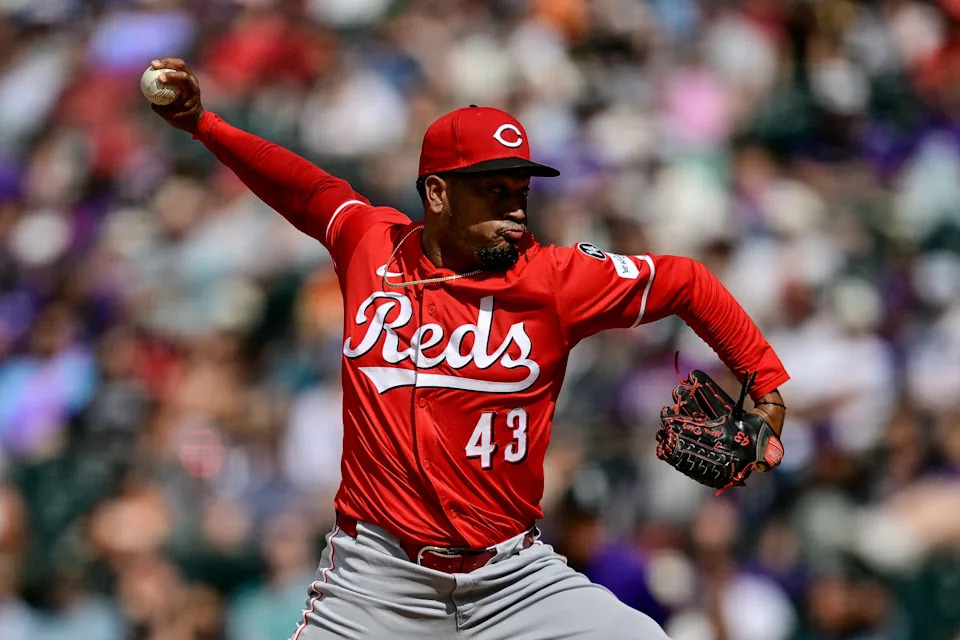 DENVER, COLORADO - APRIL 26: Alexis Diaz #43 of the Cincinnati Reds pitches in the eighth inning against the Colorado Rockies at Coors Field on April 26, 2025 in Denver, Colorado. (Photo by Dustin Bradford/Getty Images)