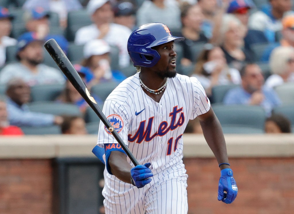 Ronny Mauricio connects on a RBI single