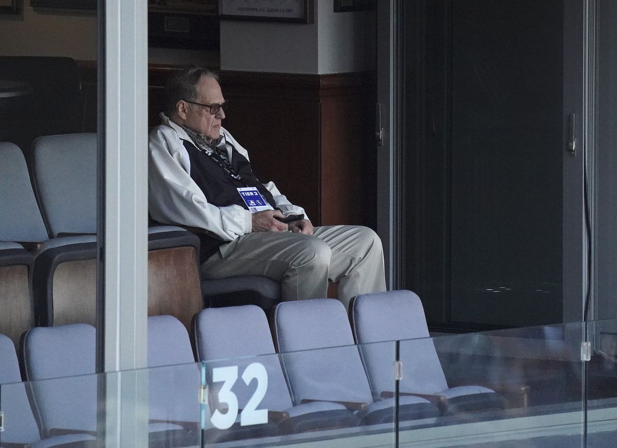 Jerry Reinsdorf sits alone