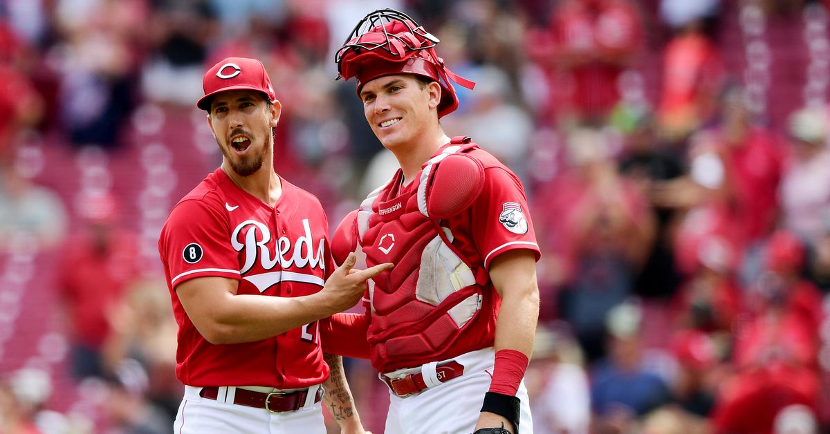 Game 55: Reds at Royals (4:10 PM ET) - Martinez vs. Lorenzen