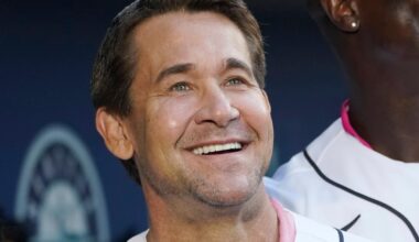Former All-Star Bret Boone joins Bruce Bochy's staff as Rangers hitting coach