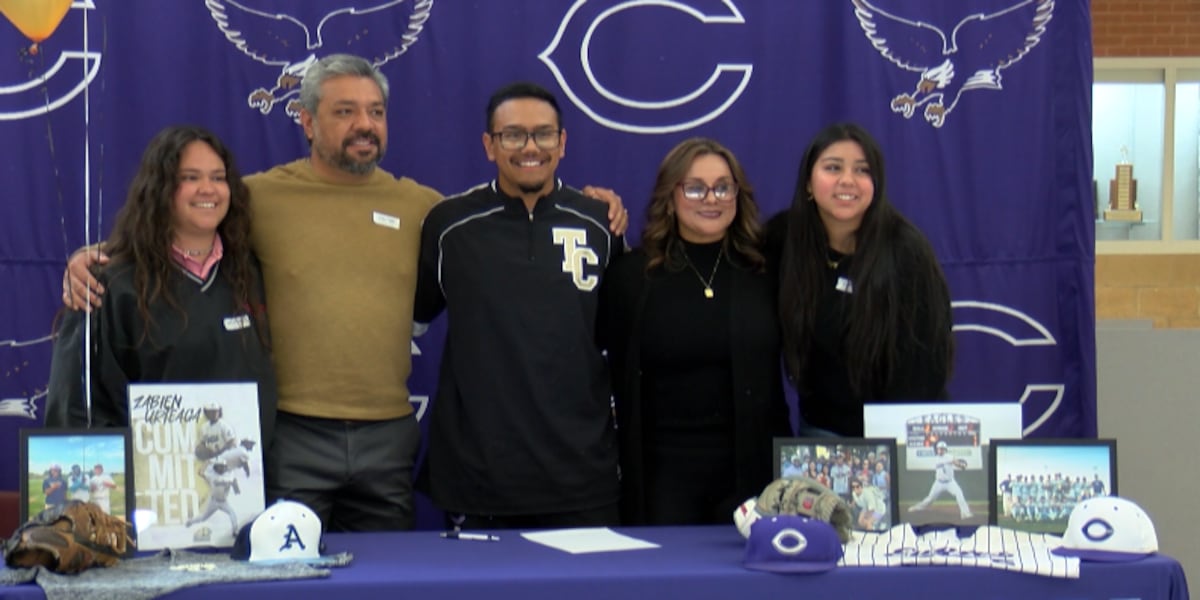 Canyon baseball star Zabien Urteaga signs with Temple College