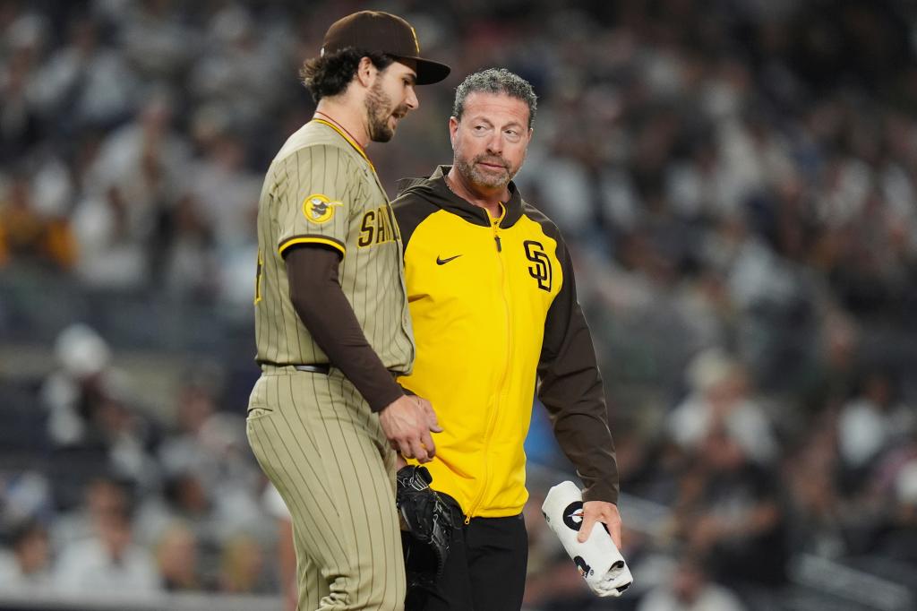 Dylan Cease exits with apparent injury after Yankees break up no-hit bid