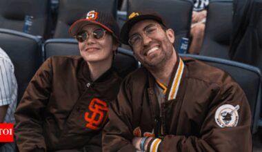 Popular Hollywood actress Emma Stone spotted cheering for Padres' pitcher after he struck out Aaron Judge | MLB News