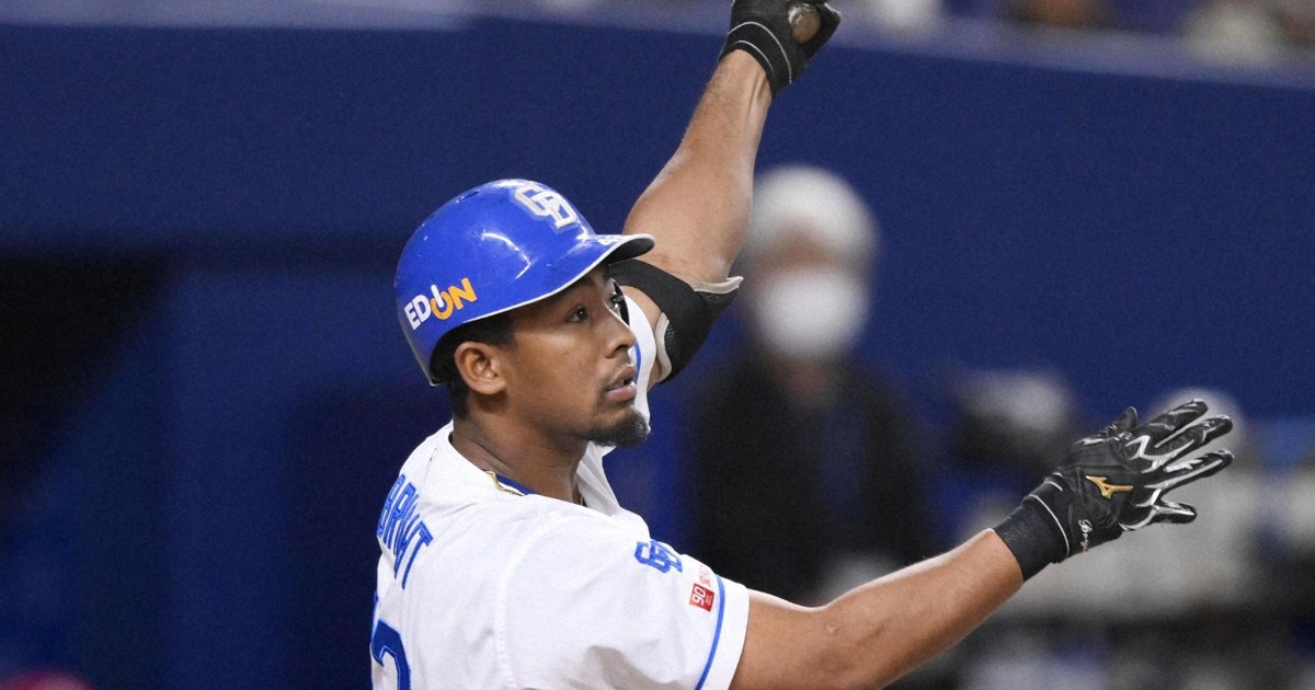 Baseball: Kenta Bright's two-run double lifts Dragons over Carp