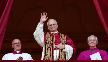 Robert Prevost a Chicago Cubs or White Sox fan? Pope Leo XIV's brother answers