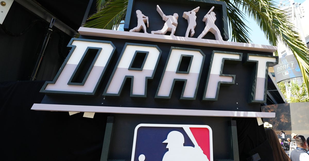 The Cubs will pick 17th in the 2025 MLB Draft