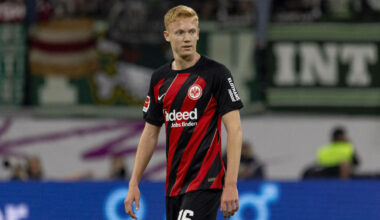 Report: Reds’ Interest in Larsson “Concrete”