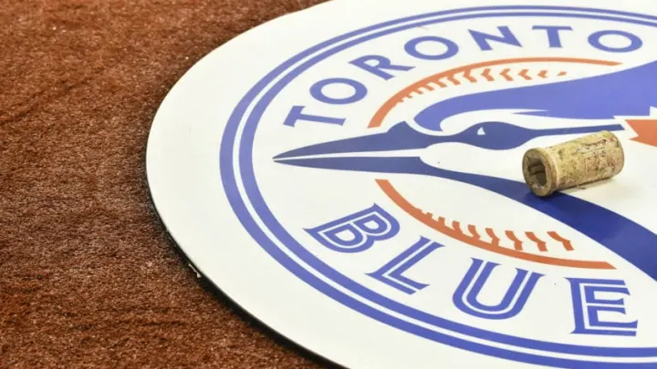 Toronto Blue Jays and Milwaukee Brewers looking to close blockbuster trade