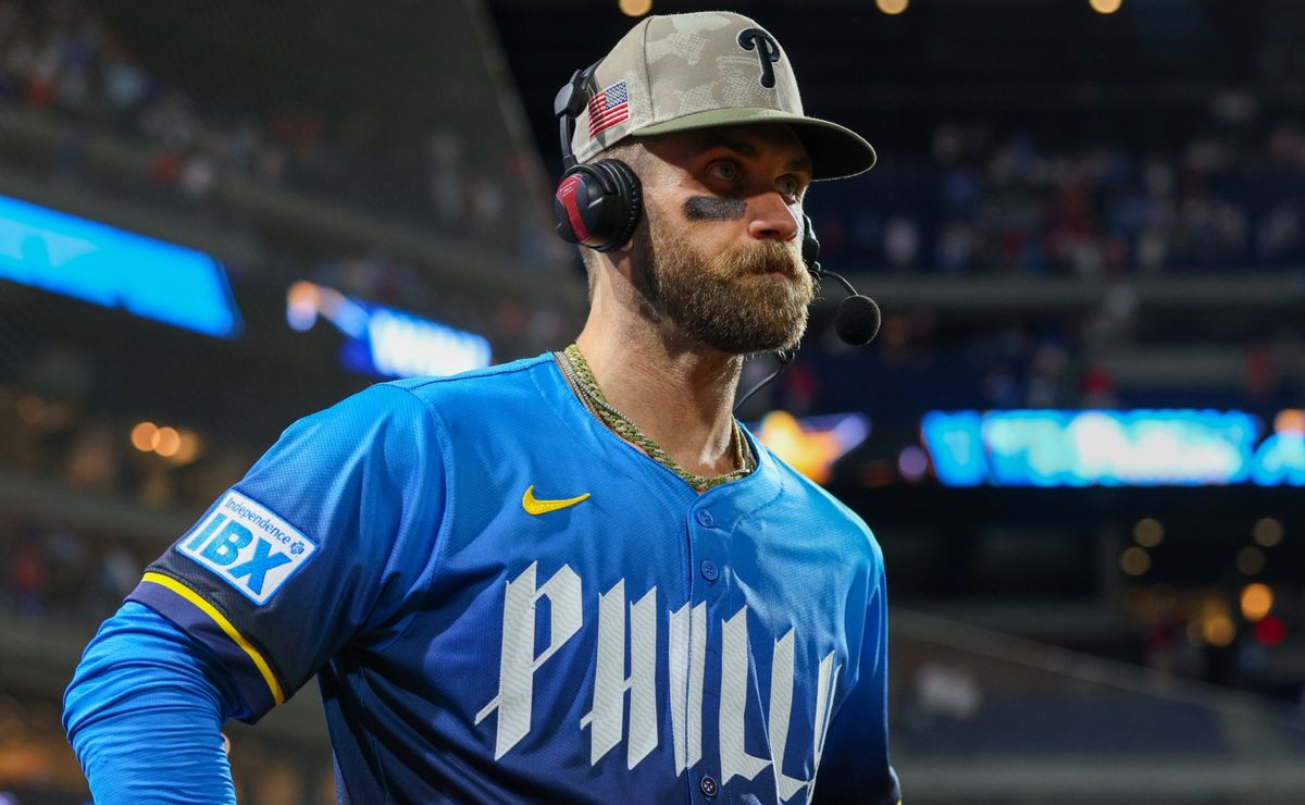 Phillies' Bryce Harper reaches elite MLB milestone, joins Babe Ruth, Mickey Mantle, other legends