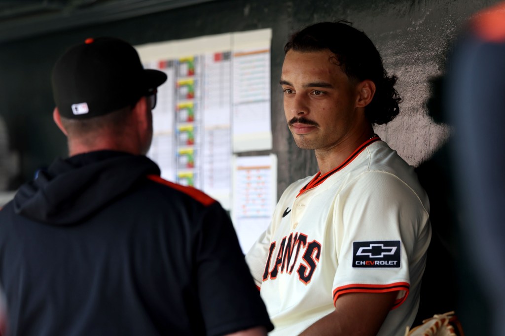 SF Giants move Jordan Hicks to bullpen, Hayden Birdsong into rotation