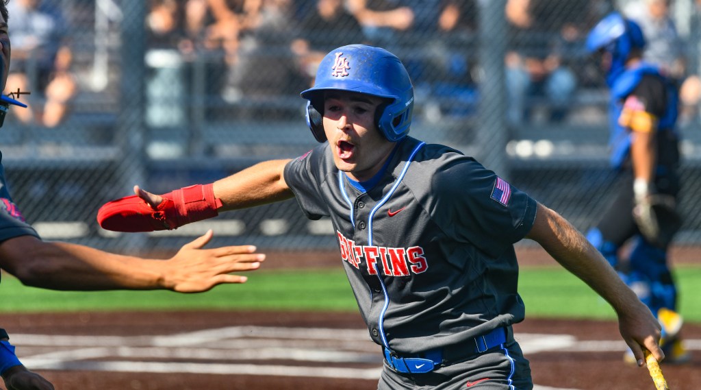 Los Alamitos baseball knocks off La Mirada in first round of Div. 1 playoffs – Press Telegram
