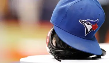 The Blue Jays announce signing of former Kansas City Royals shortstop