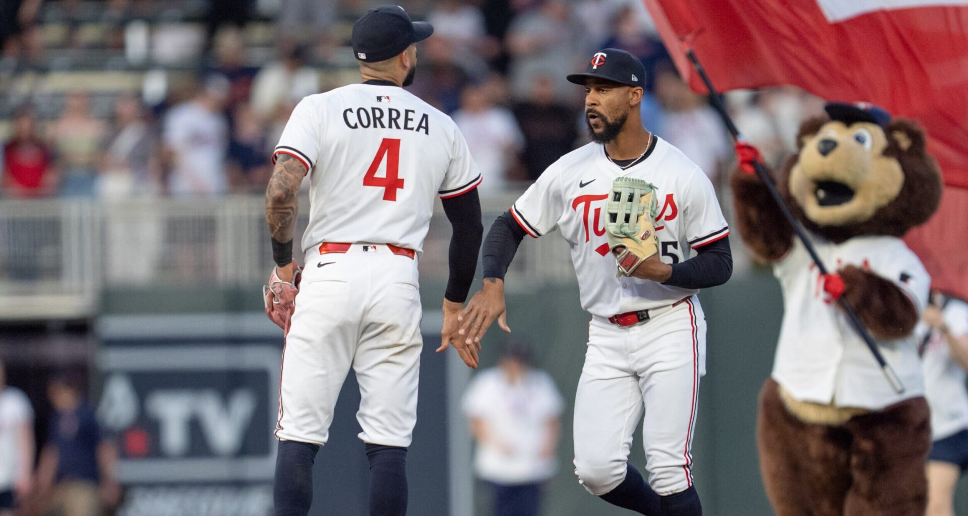 Minnesota Twins Release Mostly Positive Injury Updates on Correa, Wallner and Buxton