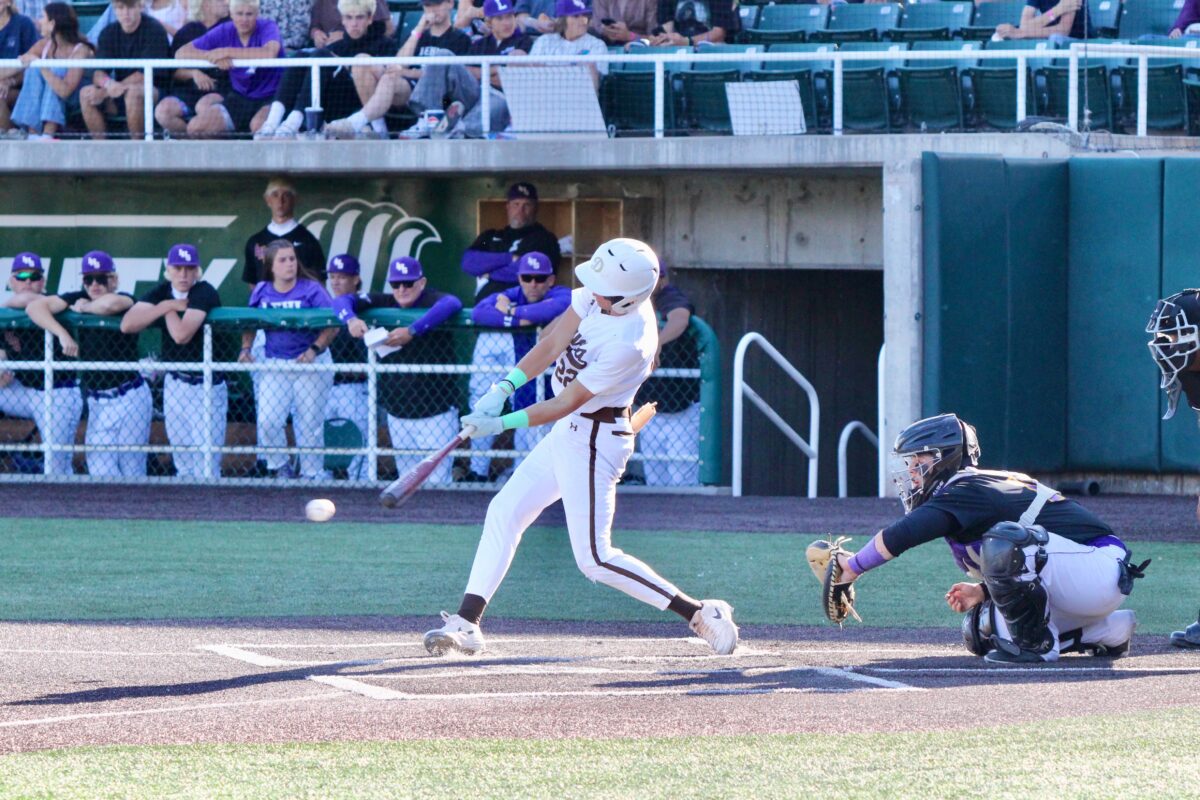 Prep baseball playoffs: No. 3 Davis caves to No. 10 Lehi late, forcing extra 6A semi | News, Sports, Jobs