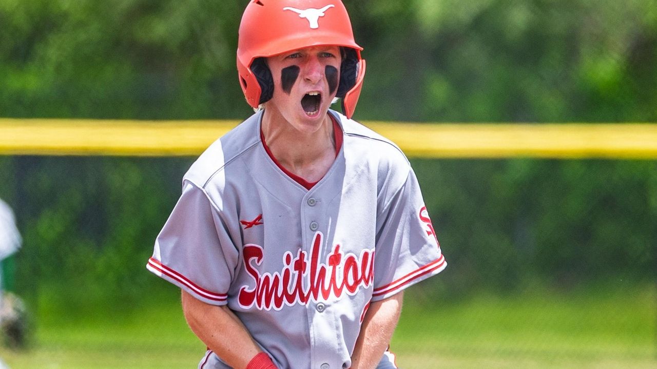 Smithtown East beats Longwood in baseball Class AAA playoffs