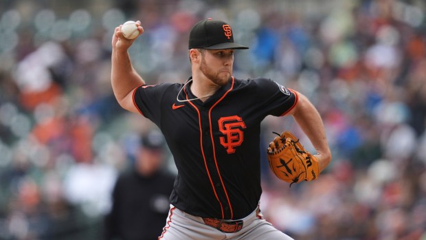 San Francisco Giants pitcher Landen Roupp throws against the Detroit Tigers in the first inning during a baseball game, Wednesday, May 28, 2025, in Detroit. (AP Photo/Paul Sancya)