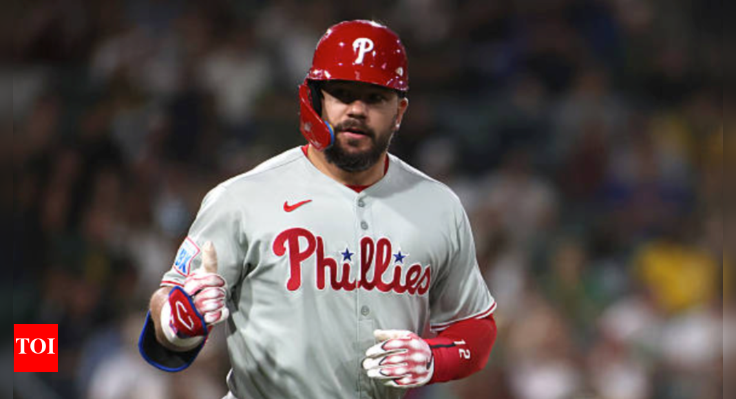 Will Kyle Schwarber play tonight against Milwaukee Brewers? Latest update on Philadelphia Phillies star's injury report (May 30, 2025) | MLB News