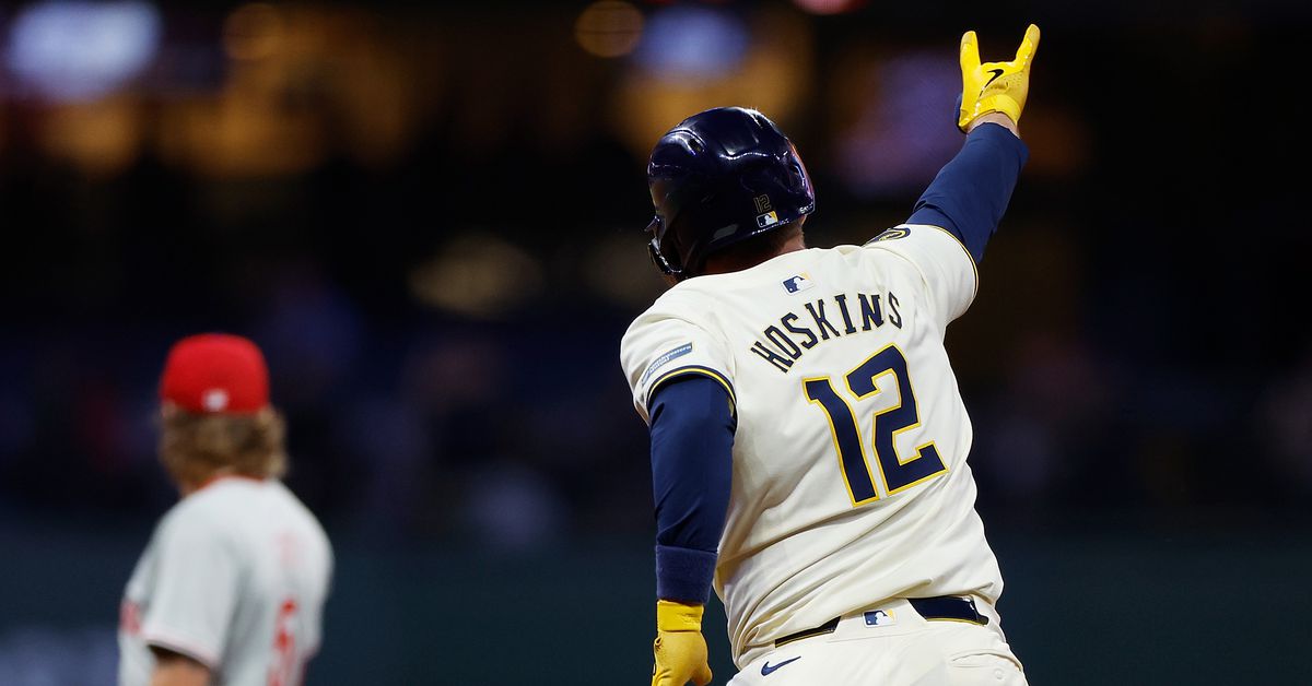 Should the Phillies move Bryce Harper to left and acquire Rhys Hoskins?