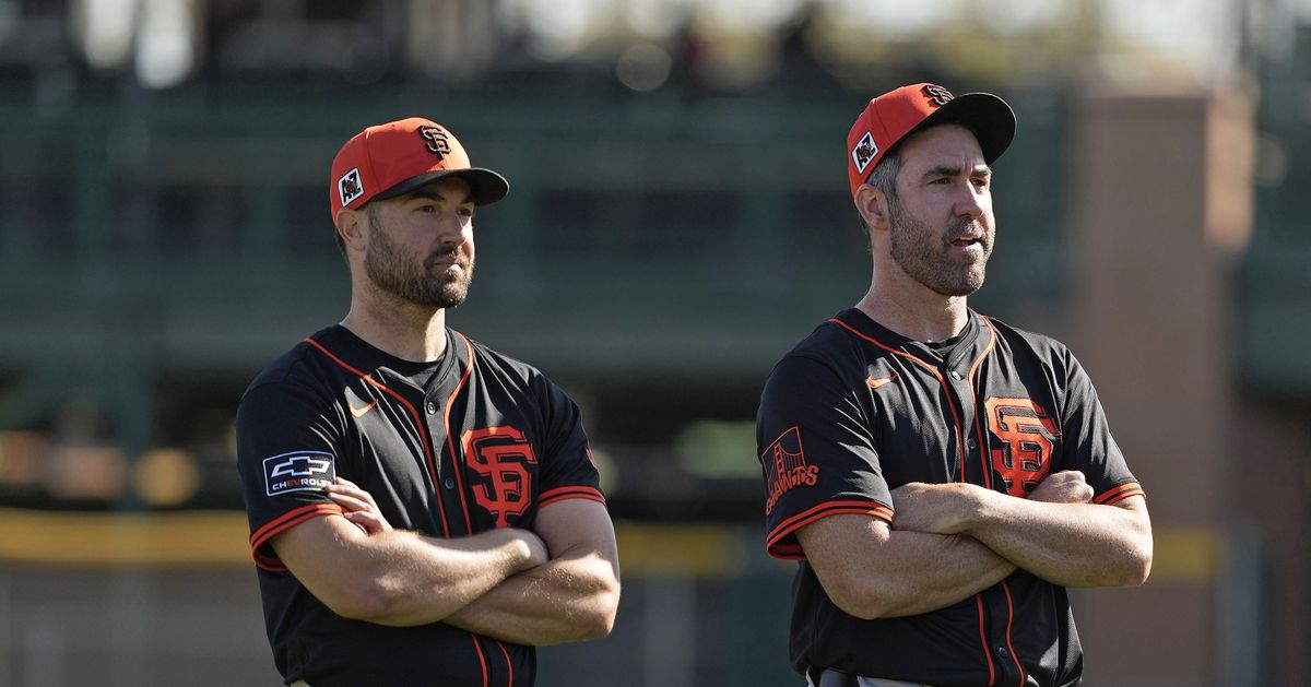 What do Giants fans think is going on with Ray and Verlander’s luck?