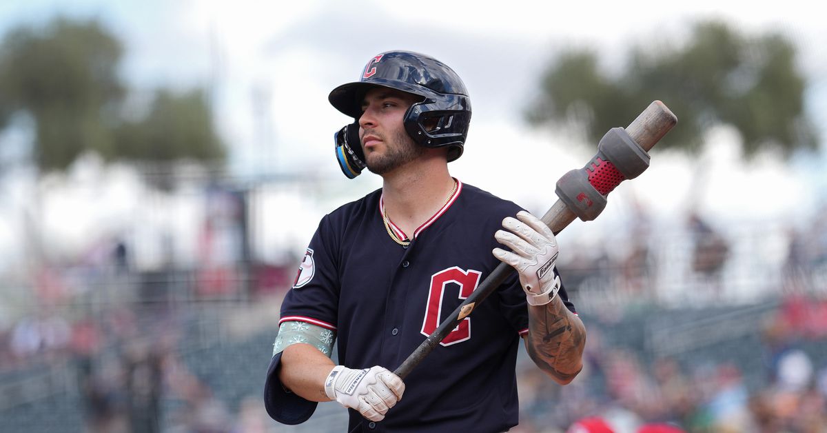 Give Me Kayfus, Guardians - Covering the Corner