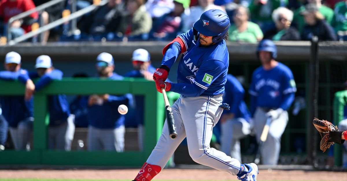 Taking Wing: Yohendrick Pinango - Bluebird Banter