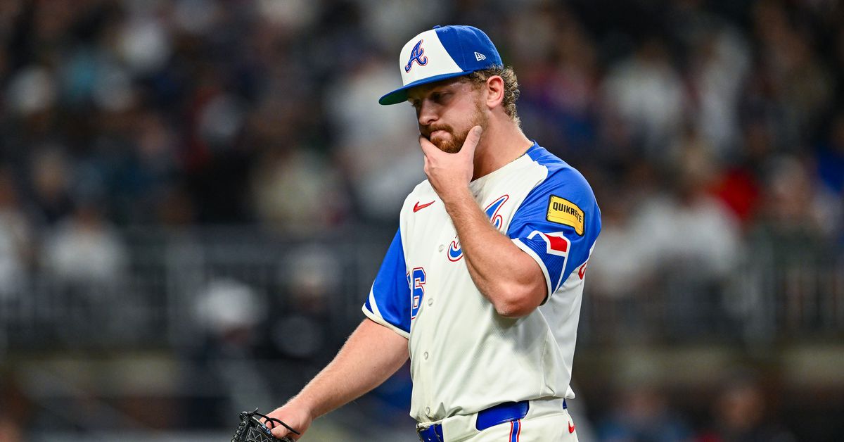 Atlanta Braves follow long rain delay by getting drowned by Los Angeles Dodgers, 10-3