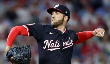 Mets sign Colin Poche to minor league deal