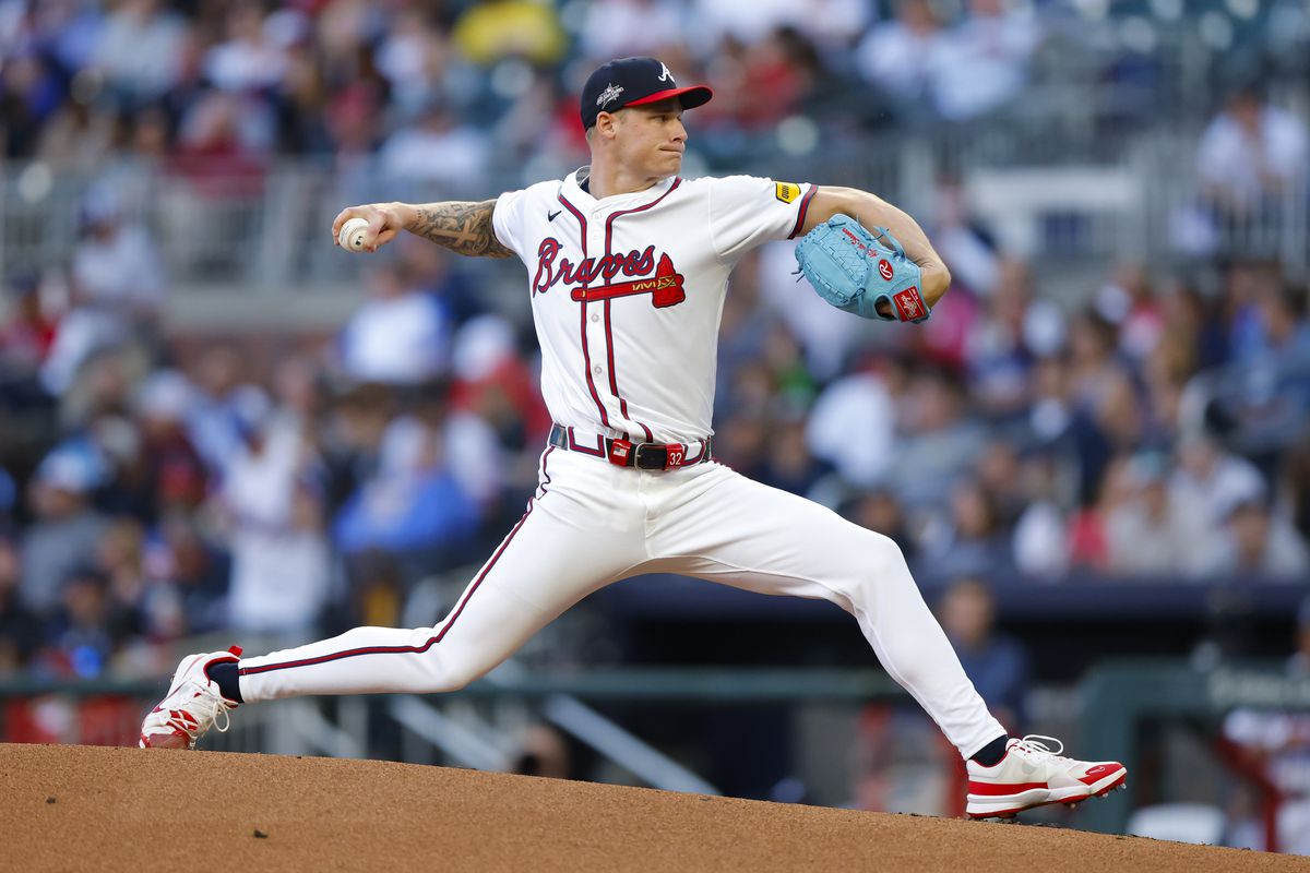 Cincinnati Reds v Atlanta Braves