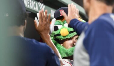 Texas Rangers leave ‘em on, lose to Boston Red Sox