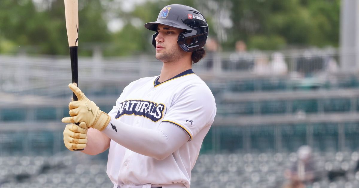 TWitM: Jac gets ejected - Royals Review