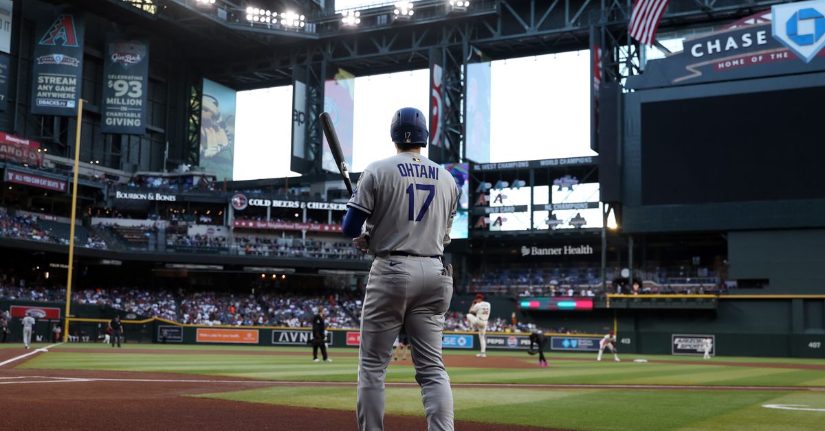 Dodgers at Diamondbacks game info, May 10, Chase Field, Phoenix
