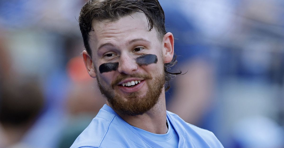 Record-breaking Bobby - Royals Review