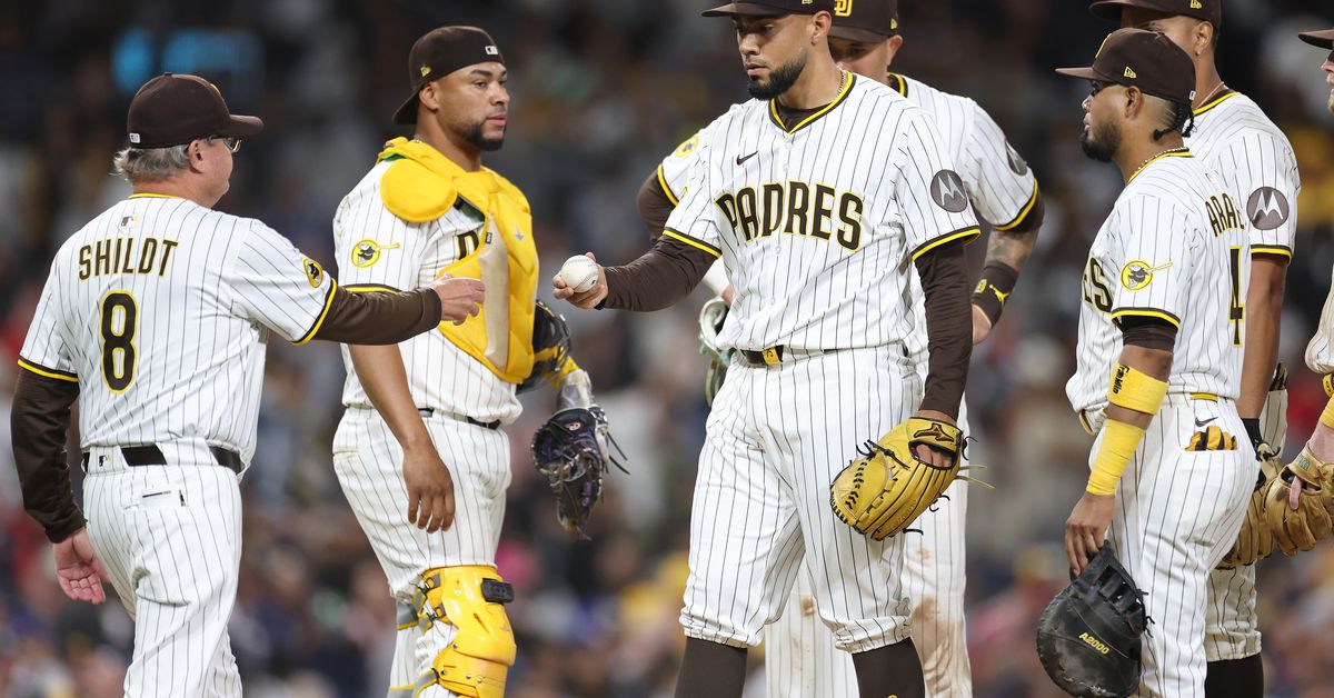 Padres stunned by Angels, lose after leading in ninth