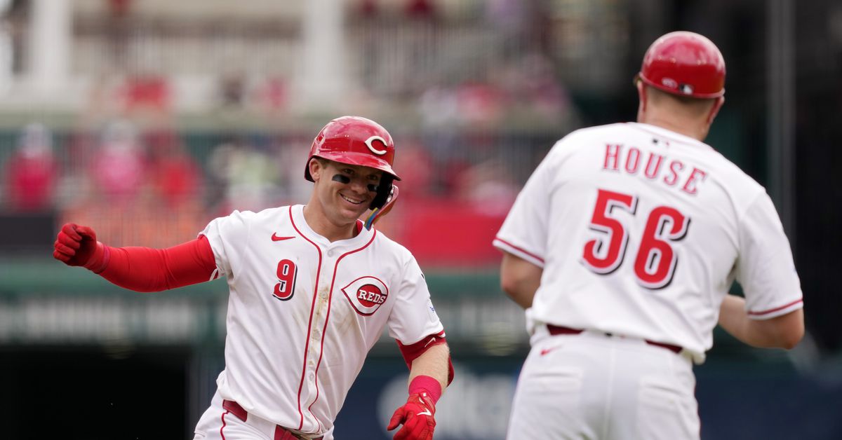Cincinnati Reds offense wakes up in 7-1 win over Chicago White Sox