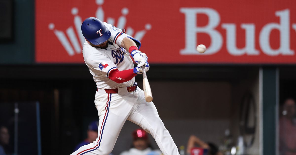 Rangers 1, Astros 0: Burgertime