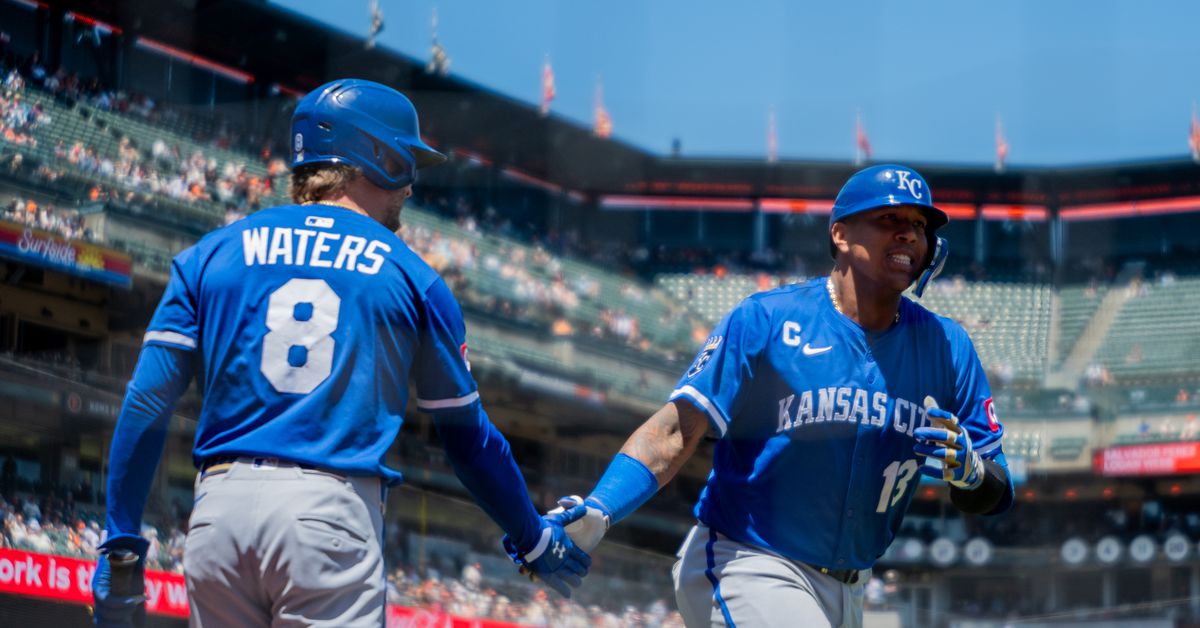 Bullpen buttressed by belligerent batting, boys in blue beat bay behemoths 8-4