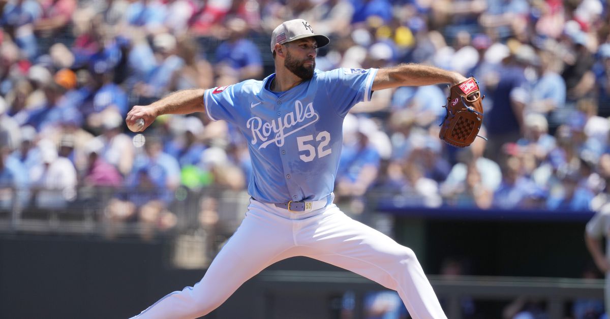 Royals avoid the sweep in the I-70 series with a 2-1 win over the Cardinals