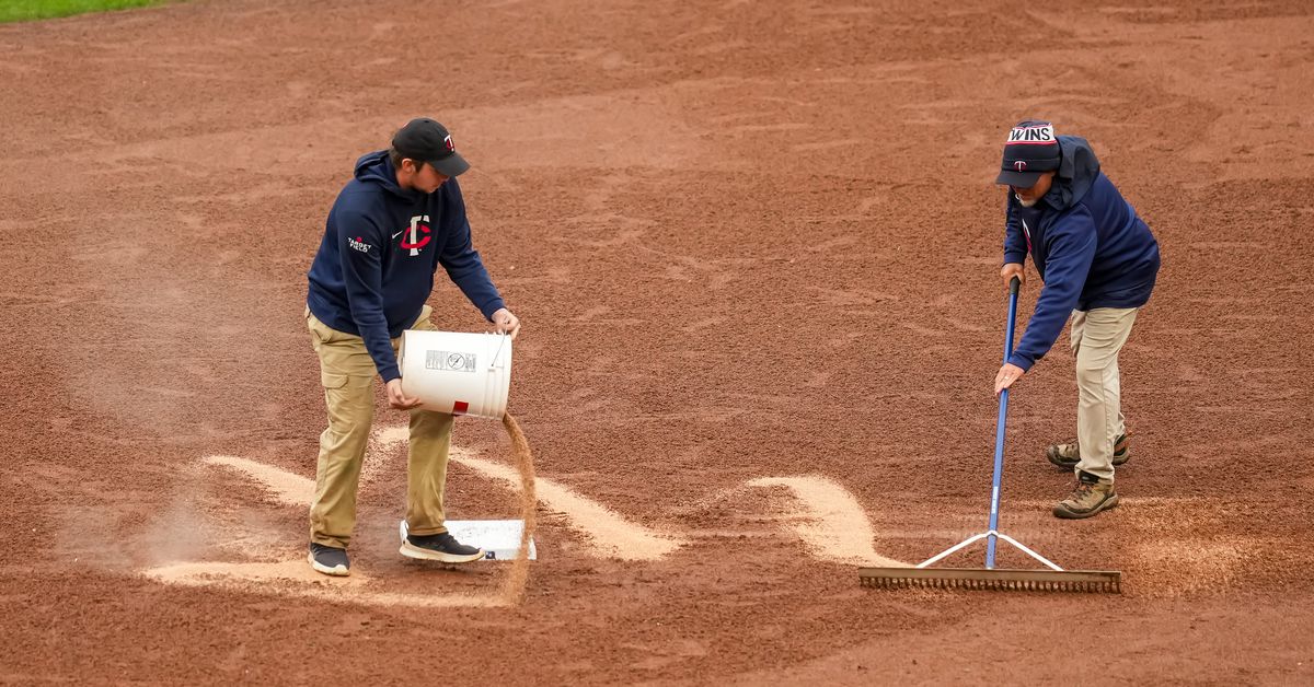 Guardians 5, Twins 1: Spent