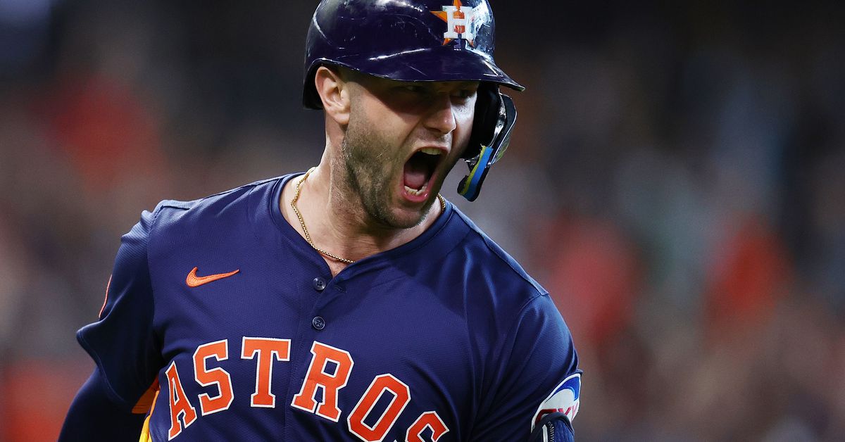 Christian Walker Walks Off the Mariners. Astros 5-3