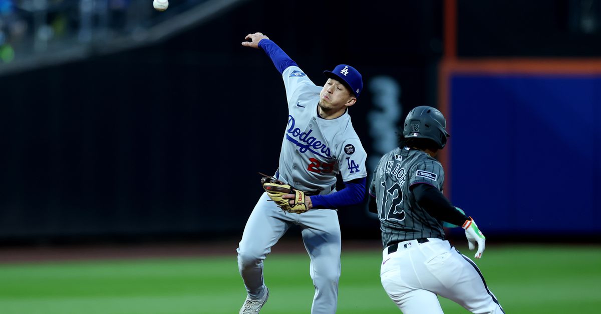 Dodgers score: Errors, missed chances cost LA, Mets win 3-1
