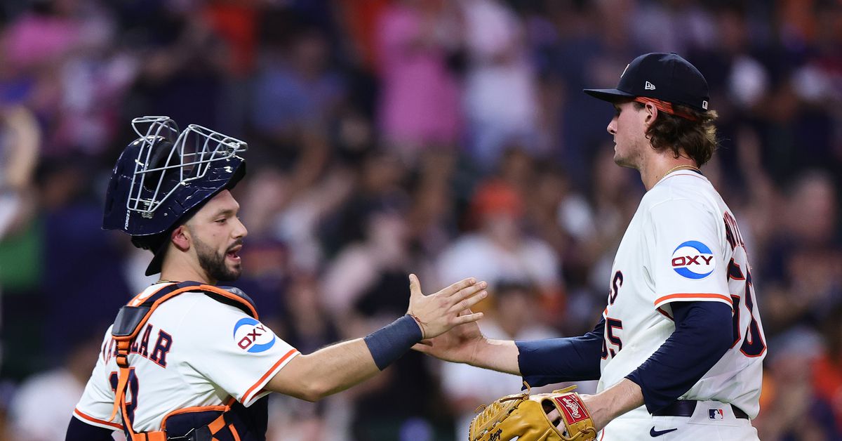 Yankees Rivals: Red Sox walked off by Brewers, Astros win a blowout