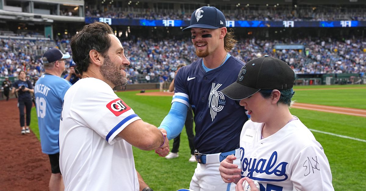 Kansas City Royals lose to Detroit Tigers 7-5 on Big Slick night