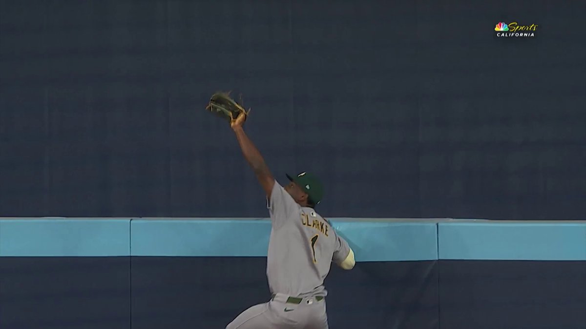 Denzel Clarke robs homer with wild wall-scaling catch vs. Blue Jays – NBC Sports Bay Area & California
