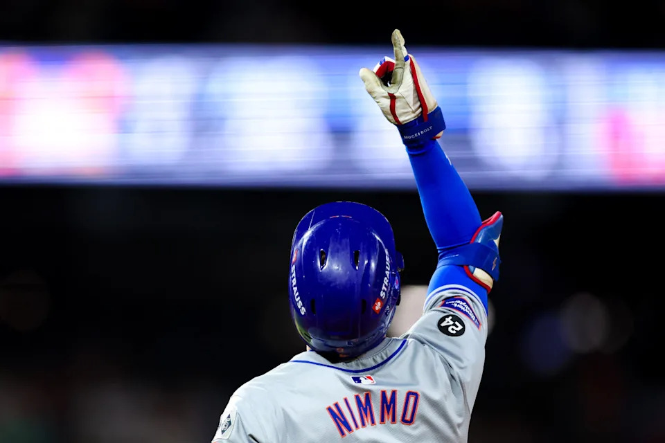 New York Mets outfielder Brandon Nimmo (9)© Bill Streicher-Imagn Images